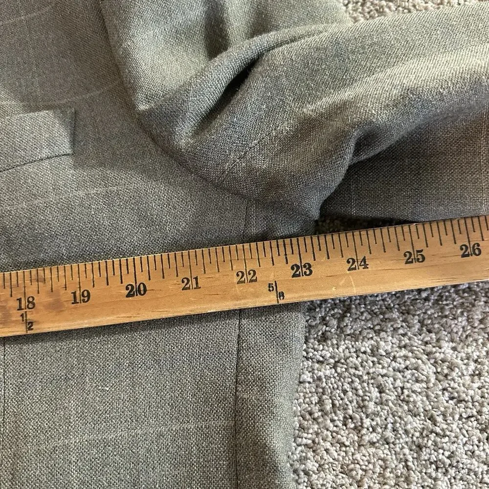 Jos A Bank Sport Coat Mens Size 46R Silk Wool Windowpane Plaid Blazer